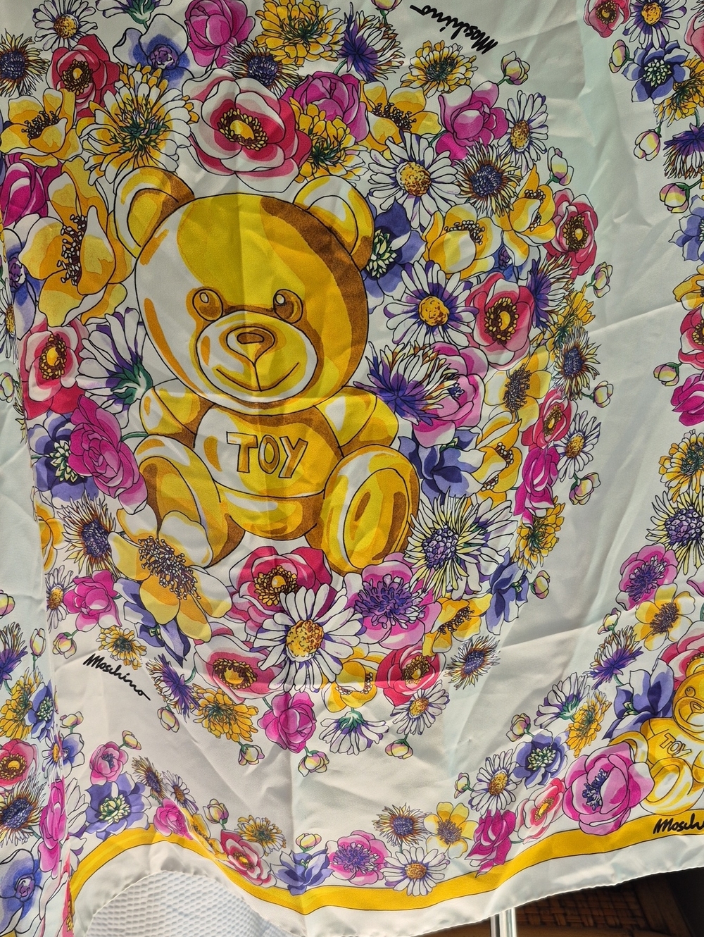 NWT Moschino Yellow Teddy TOY Floral Large silk scarf